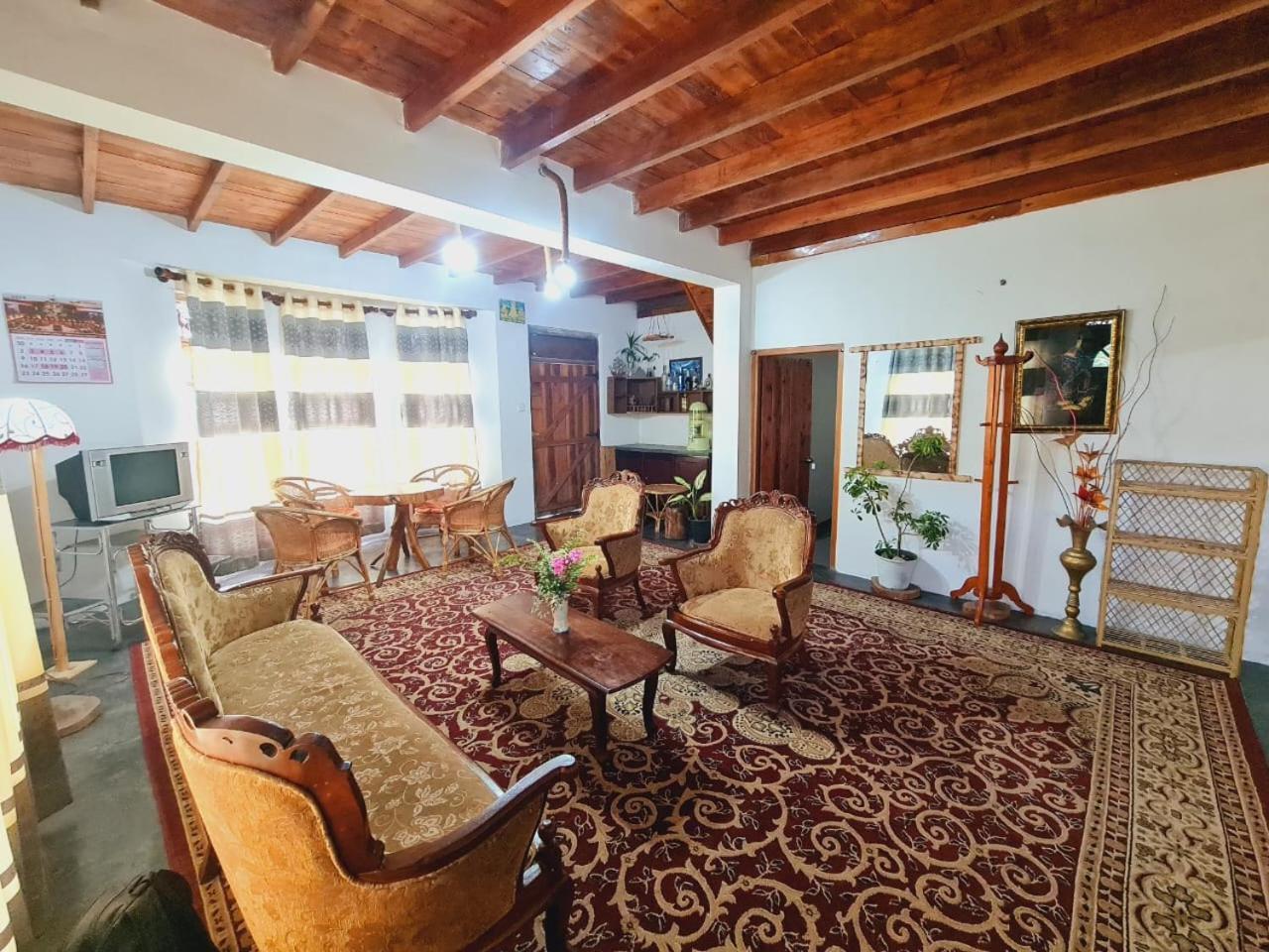 Sasru Holiday Home Nuwara Eliya Exterior photo
