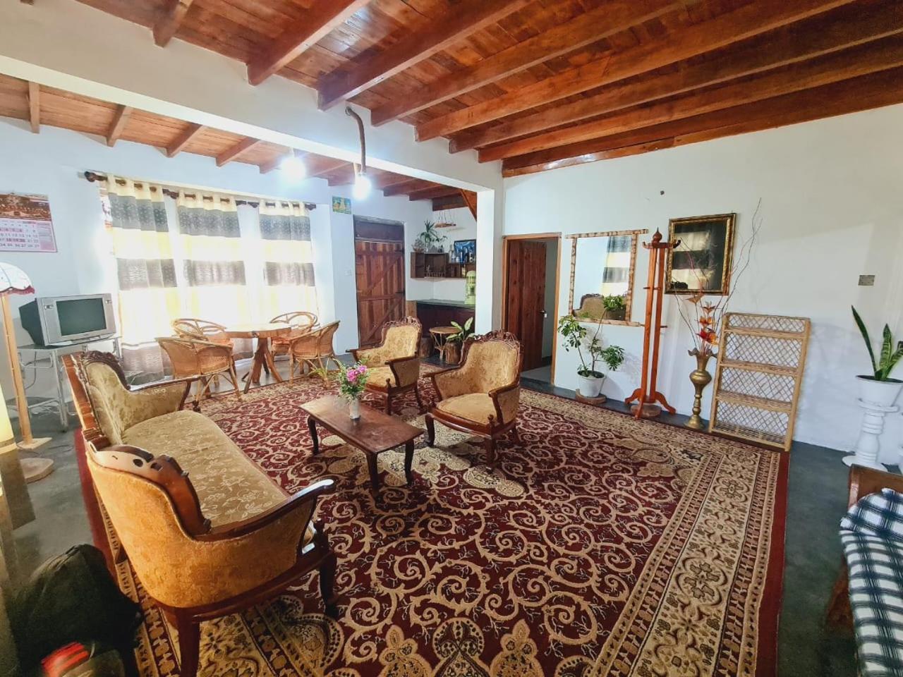 Sasru Holiday Home Nuwara Eliya Exterior photo